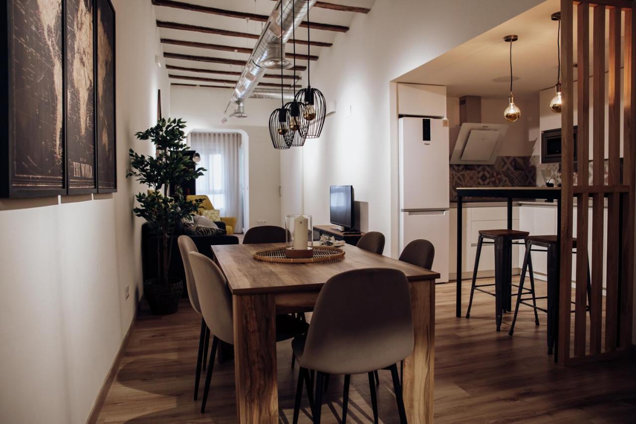 Apartamento Mercadal Apartment ตูเดลา ภายนอก รูปภาพ