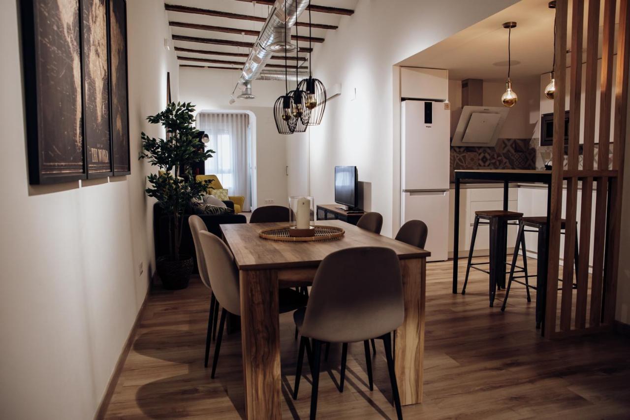 Apartamento Mercadal Apartment ตูเดลา ภายนอก รูปภาพ