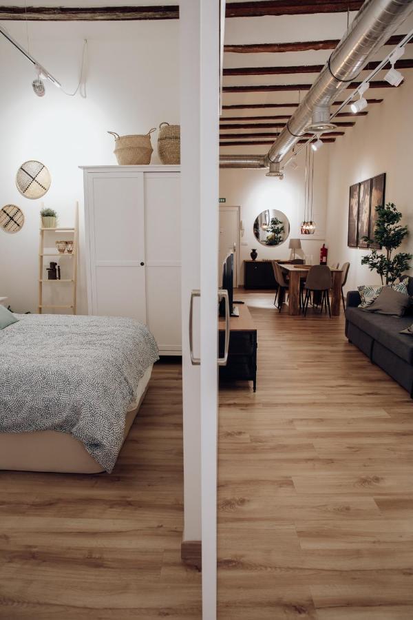Apartamento Mercadal Apartment ตูเดลา ภายนอก รูปภาพ