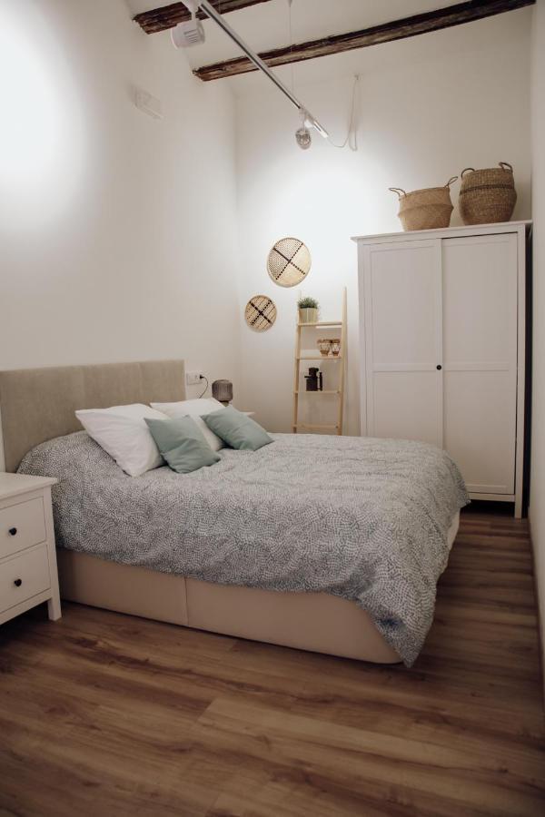 Apartamento Mercadal Apartment ตูเดลา ภายนอก รูปภาพ
