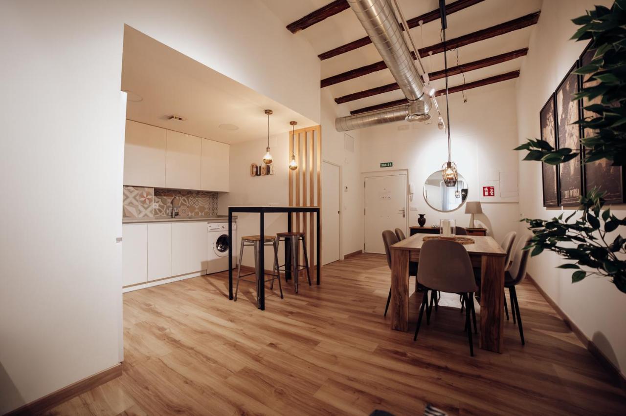 Apartamento Mercadal Apartment ตูเดลา ภายนอก รูปภาพ